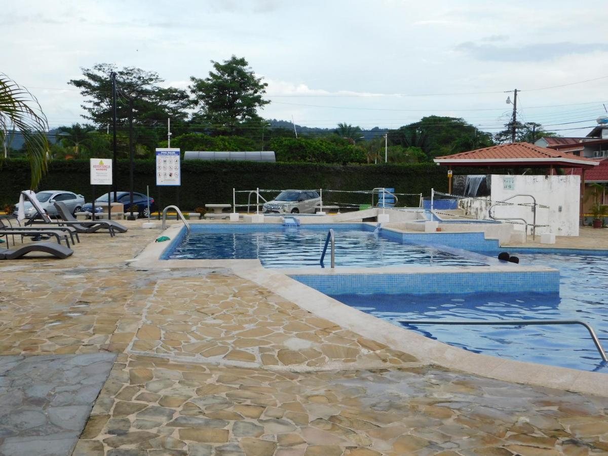 Condo Villa B27 Sleeps Five People - B28 Sleeps Six People - Price Includes Housekeeping Fees Not Taxes - Very Close To The Pool And Beach! Jacó Extérieur photo